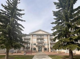 17150 94a Ave NW #114, Edmonton, AB T5T6L7