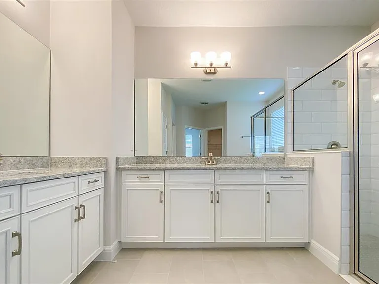 9648 Lost Creek Dr — Photo 13