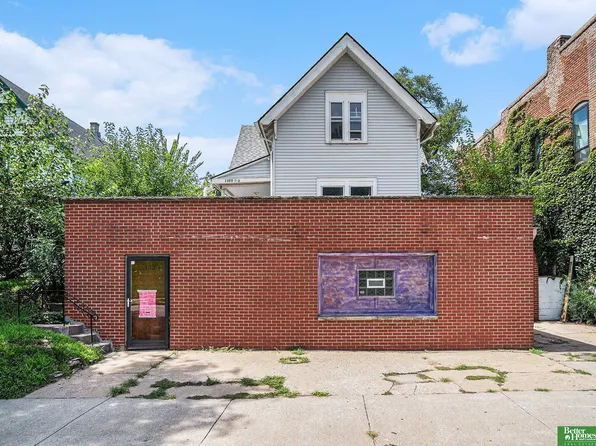 1320 N 40th St, Omaha, NE 68131