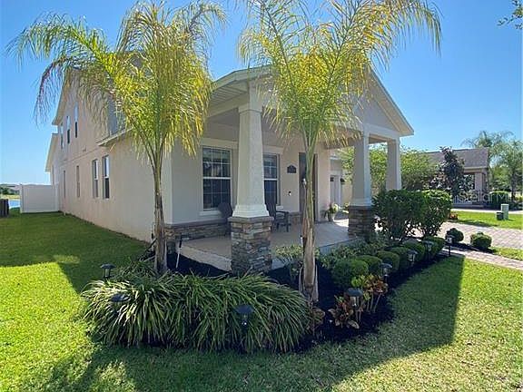 3rd image of 6019 Sunset Isle Dr