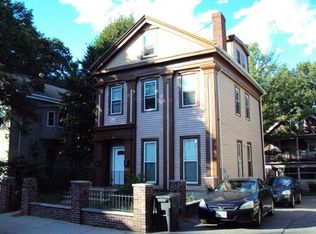 102 Mount Pleasant Ave, Boston, MA 02119