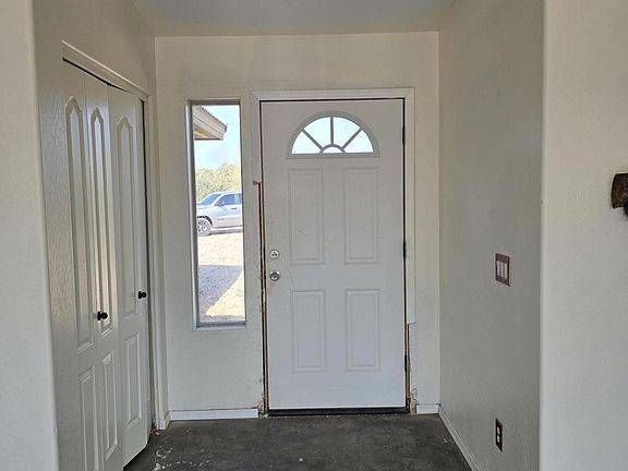 3rd image of 30020 N 164th Street
