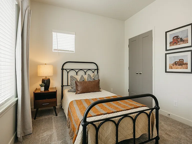 Rise Townhomes — Photo 9