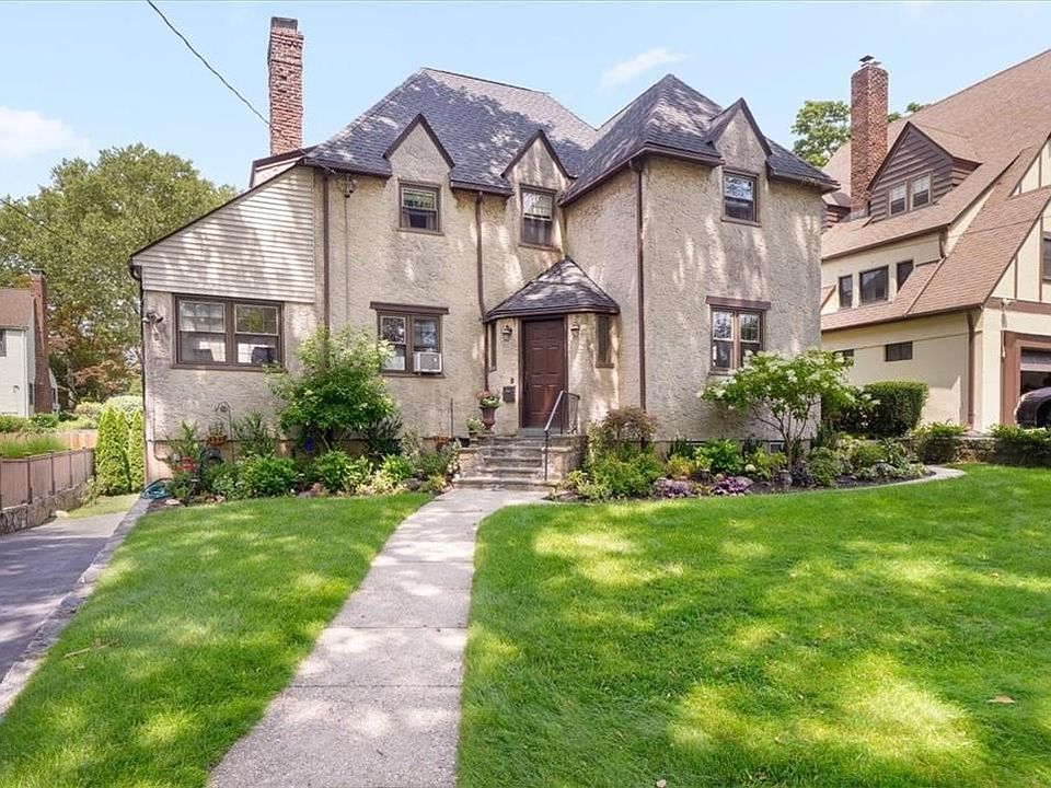 1st image of 200 Chittenden Avenue