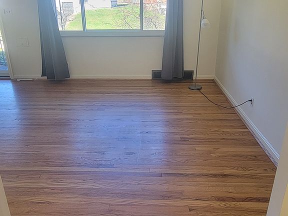 4th image of 3061 Westwood Northern Blvd