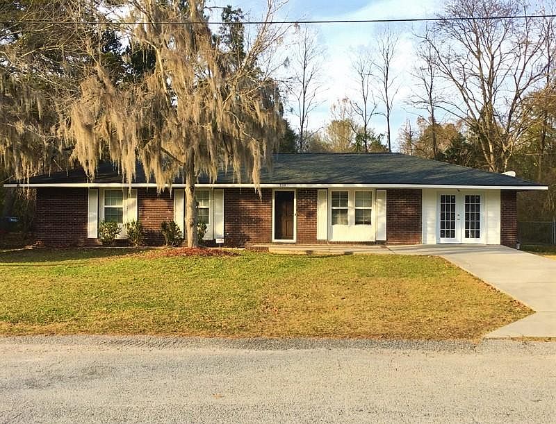 1st image of 233 Sprucewood Dr