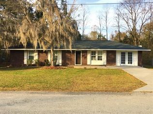 233 Sprucewood Dr, Summerville, SC 29485