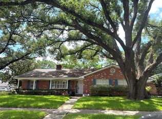 8403 Braes Meadow Dr, Houston, TX 77071