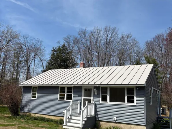 848 Whitefield Road, Pittston, ME 04345