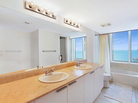 5th image of 16699 Collins Ave APT 1002