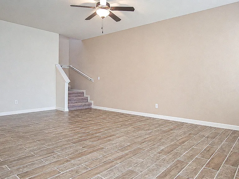 14613 Sunny Land Ave — Photo 11