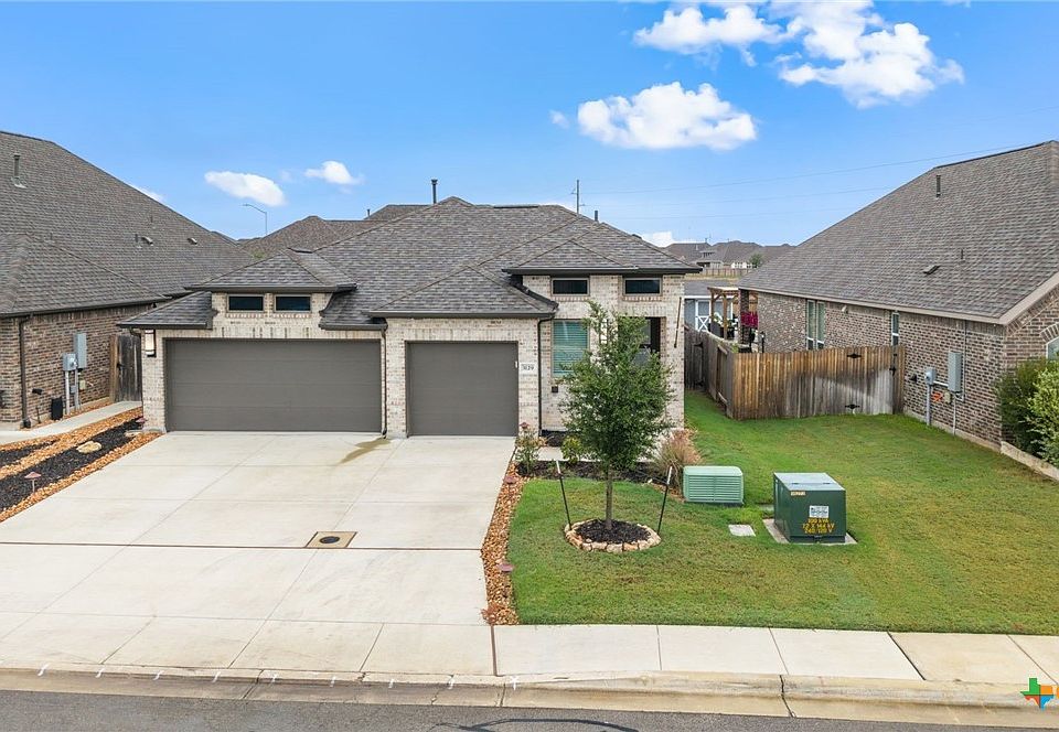 1st image of 3129 Coral Way