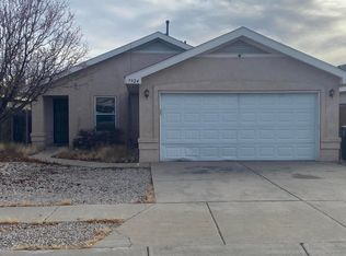 7924 Amberly Rd SW, Albuquerque, NM 87121