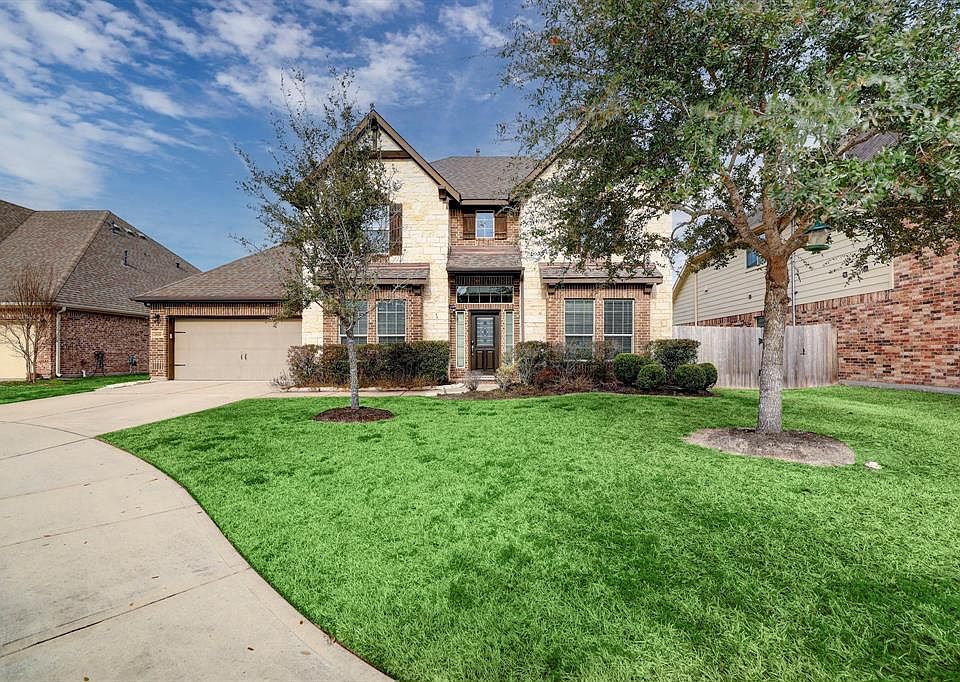 1st image of 2618 River Oak Court