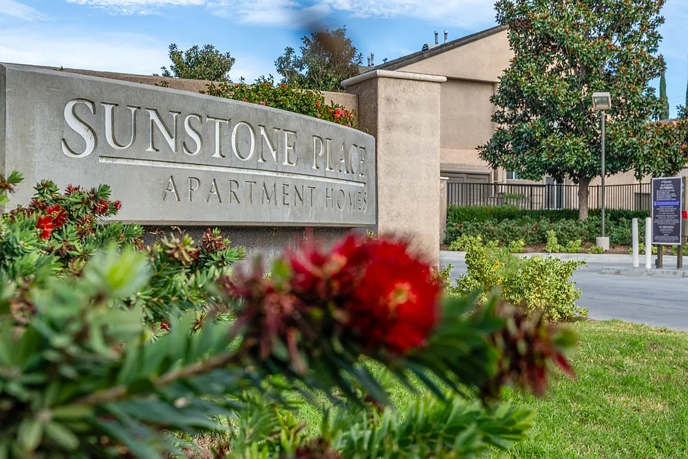 Sunstone Place Apartments — Photo 2