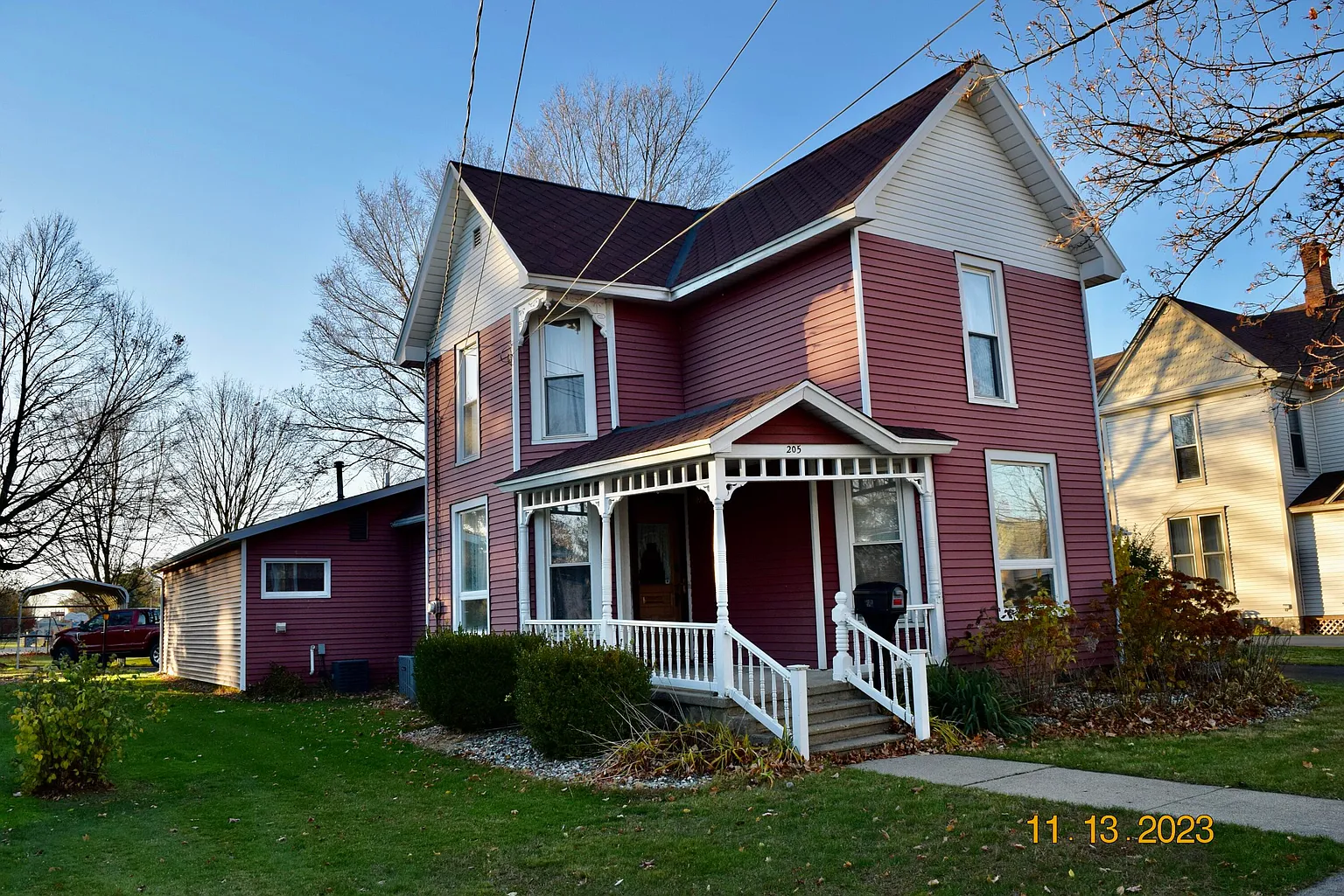 205 N Clay St photo 1