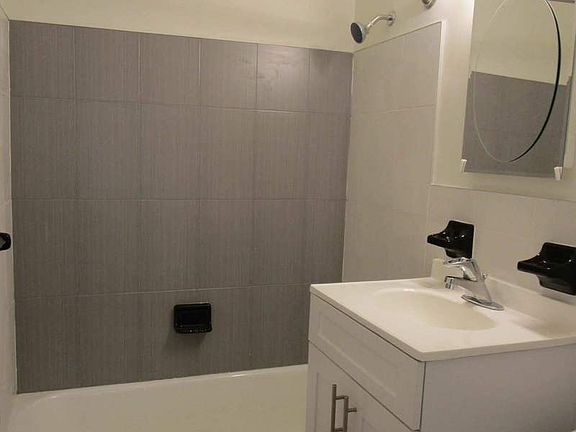 5th image of 47 McKeever Pl APT 22L