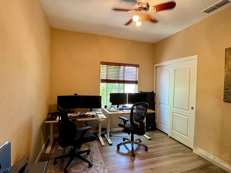 3301 N Park Dr #912 — Photo 21