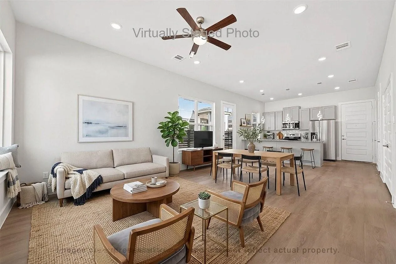 3 bed, 2.5 bath, 1453 sqft, $2,490 — Photo 2