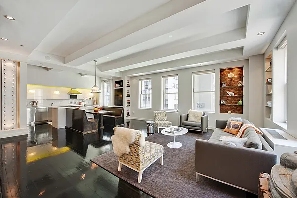 Sold by Nest Seekers International | media 26