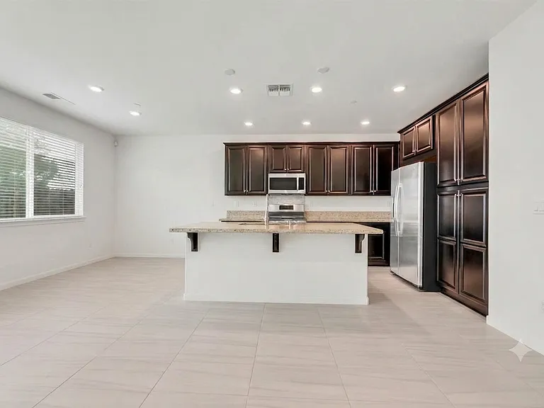 5029 Copper Sunset Way — Photo 4