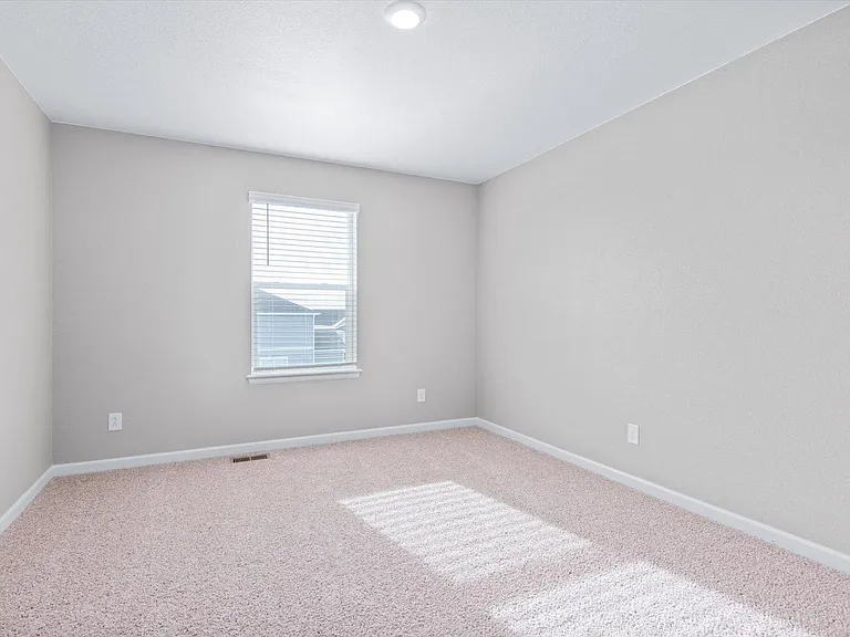 1573 Northcroft Dr — Photo 26