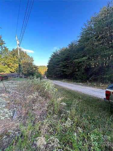 1st image of 182 Windforest Dr