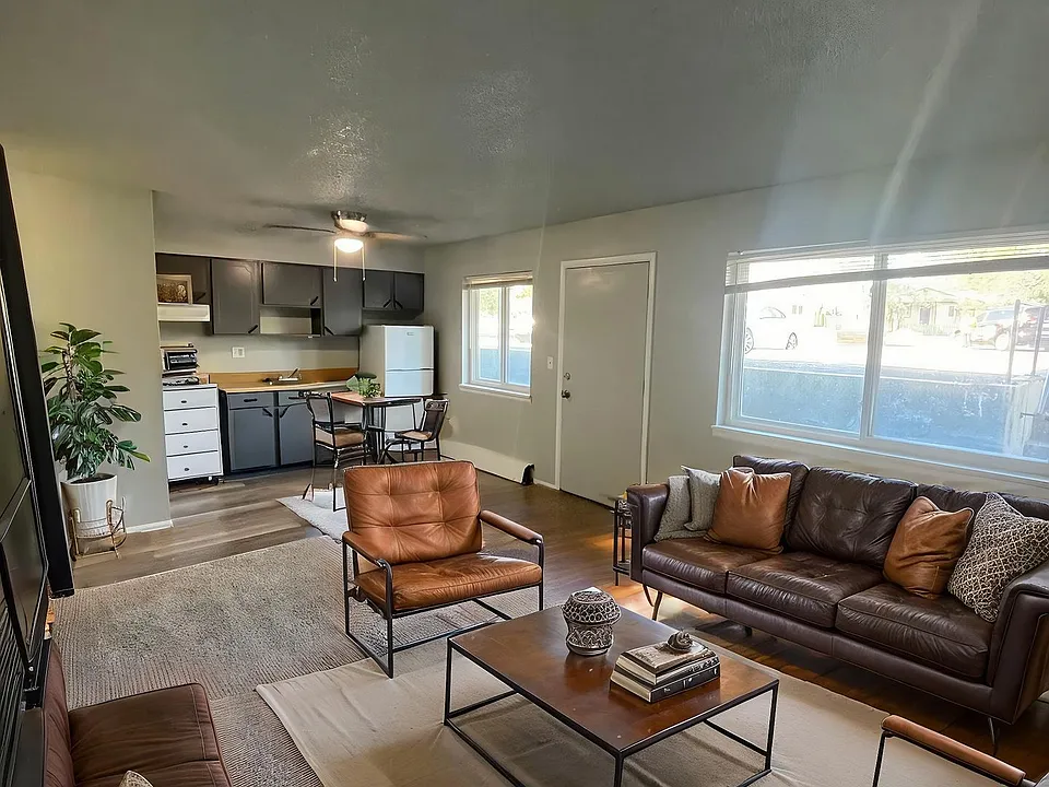 Westwind Apartments