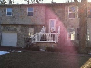 13 Quail Run, Massapequa, NY 11758