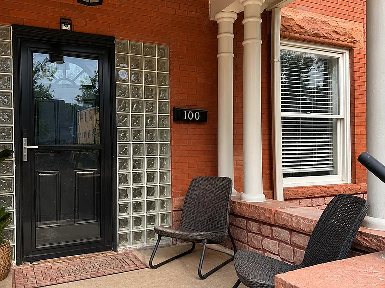 1344 N Gaylord St #100 — Photo 3