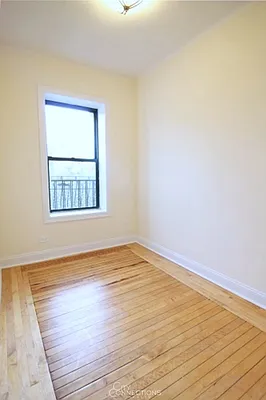 Rented by City Connections Realty | media 26