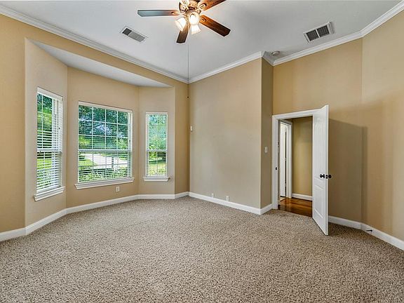 5th image of 82 Panterra Way