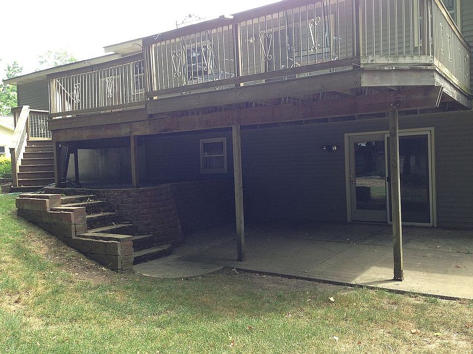2nd image of 2873 Ridgecrest St SW