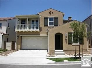 93 Statuary, Irvine, CA 92620