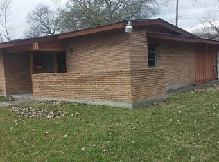 8802 Birdwood Rd, Houston, TX 77074