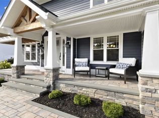 23 Somerset Dr, Commack, NY 11725