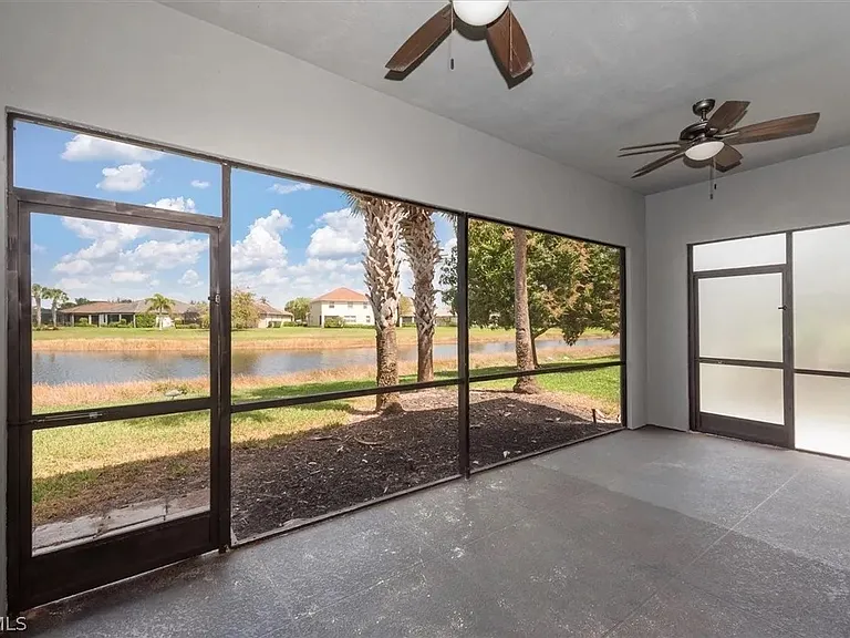 Screened in patio