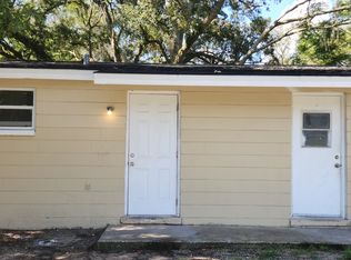 12423 N 58th St #B, Tampa, FL 33617