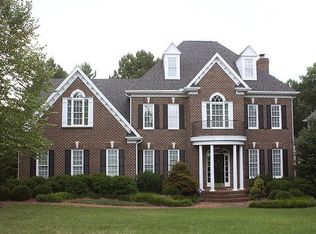 8421 Davishire Dr, Raleigh, NC 27615