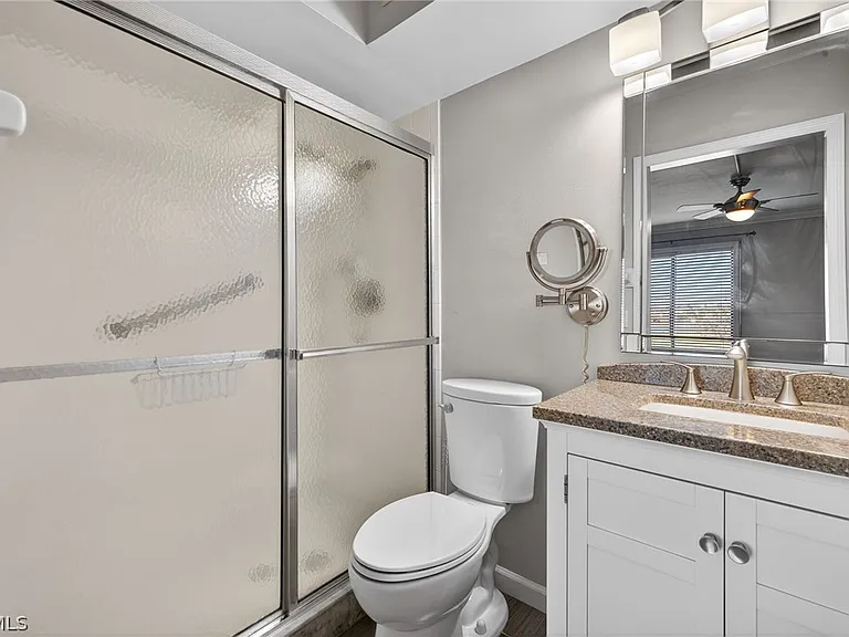 7430 Lake Breeze Dr #313 — Photo 16