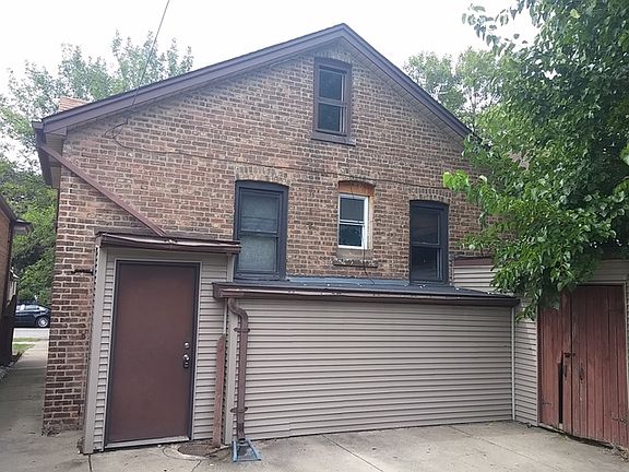 2nd image of 6229 S Melvina Ave