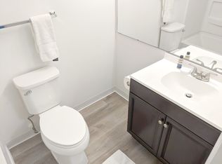 1411 Collegiate Cir APT 202, Raleigh, NC 27606