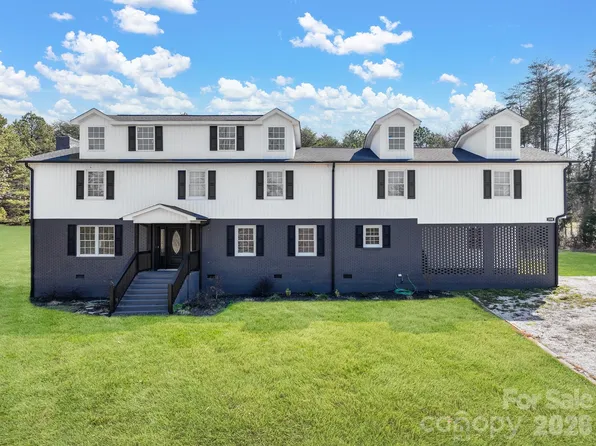 330 Skyview Dr, Catawba, SC 29704