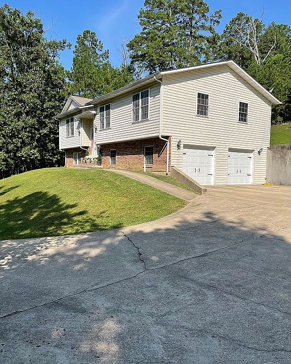 1st image of 515 Whippet Dr