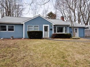 3 Rutledge Rd, Natick, MA 01760