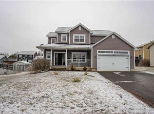 52 Dawson Dr, Oromocto, NB E2V 0B6