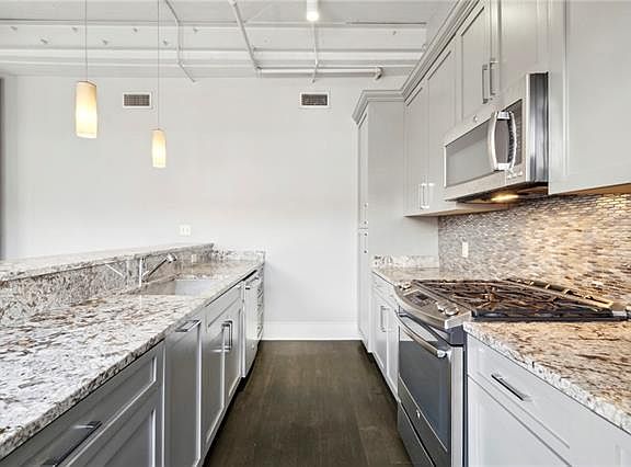 4th image of 516 Bienville St APT 403