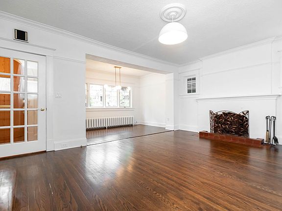 3rd image of 138 Maclean Ave
