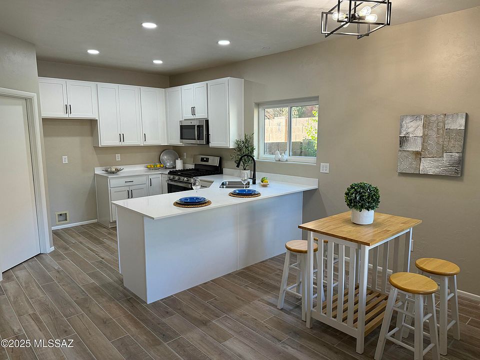 1st image of 9290 N Jessy Ln