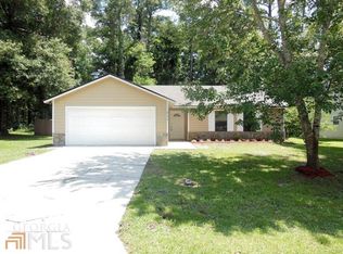 211 Creekwood Dr, Kingsland, GA 31548
